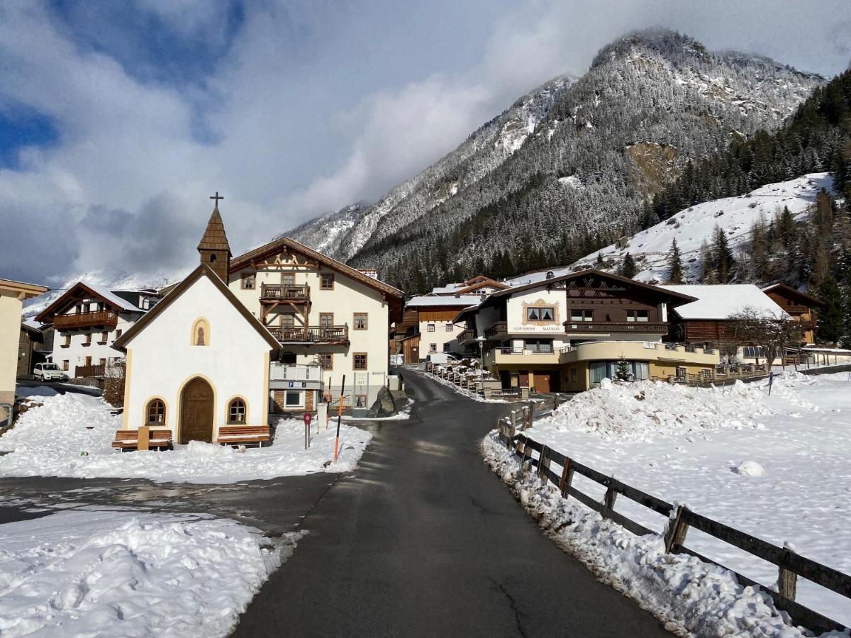 Alpine Lodge Soelden - Chalet & Apart Bagian luar foto